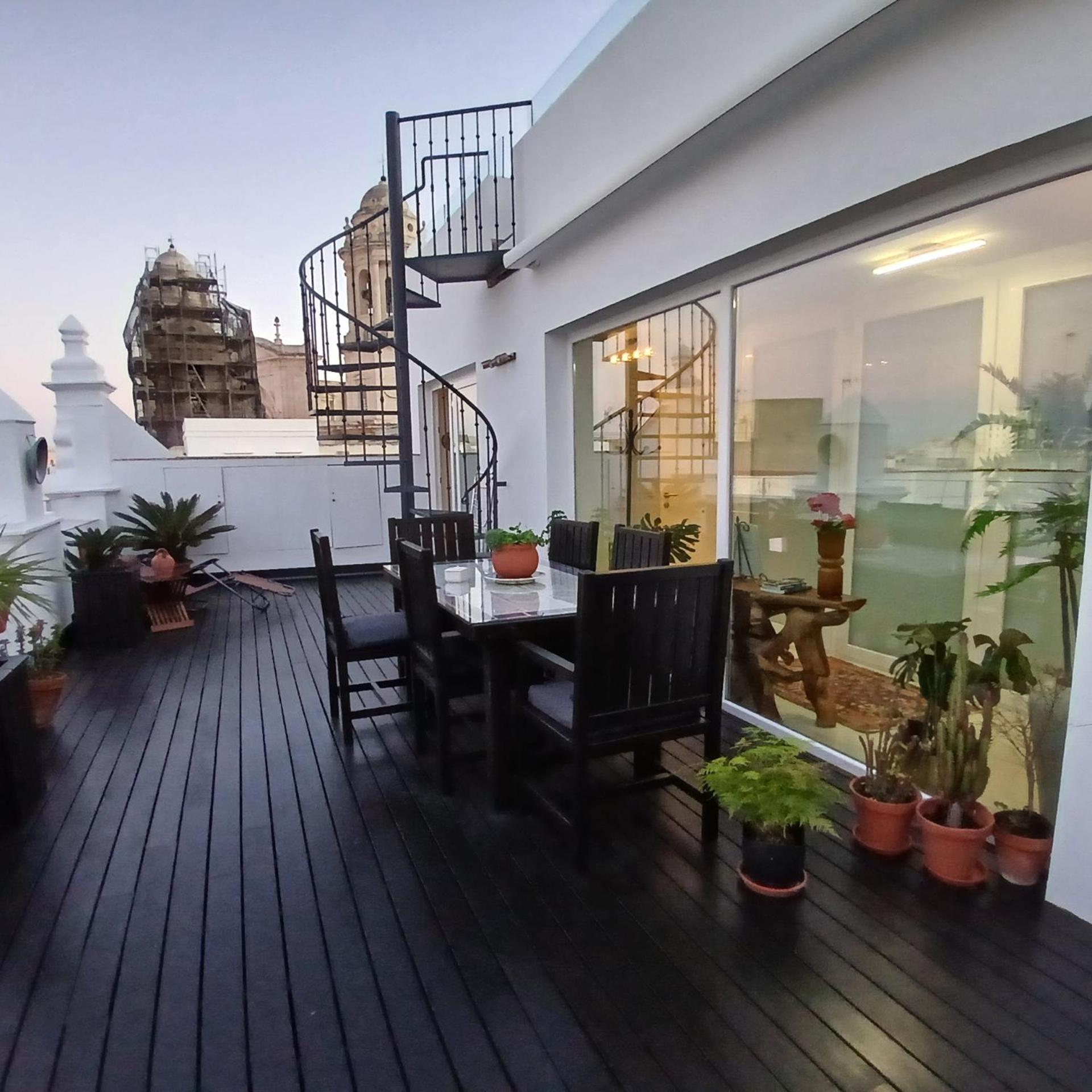 Apartamento ***** Attic With Impressive Views And Jacuzzi Cádiz Exterior foto