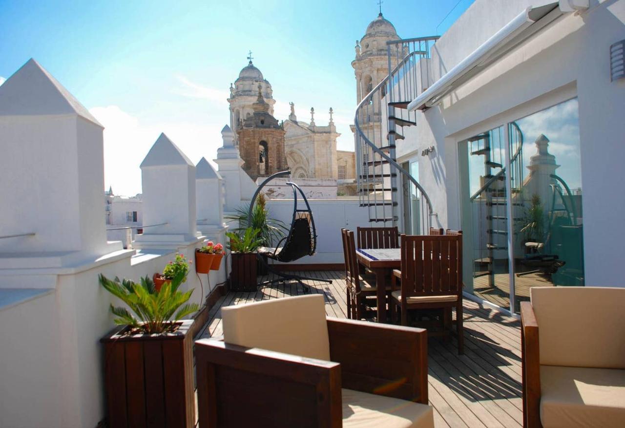 Apartamento ***** Attic With Impressive Views And Jacuzzi Cádiz Exterior foto